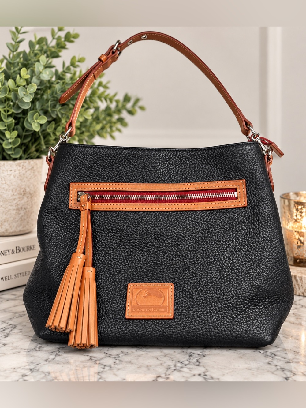 Dooney & Bourke Patterson Paige Sac Black Pebble Leather Hobo Bag